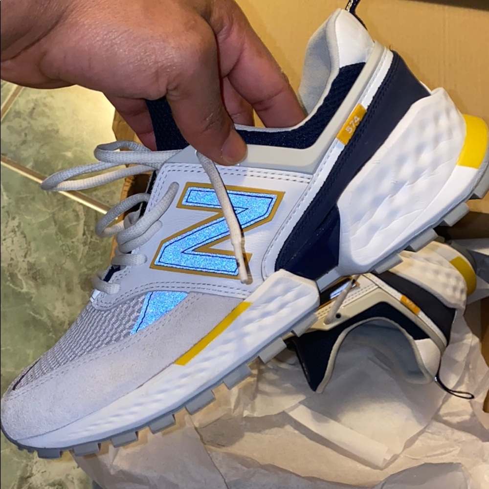New balance sneaker 9 out of 10